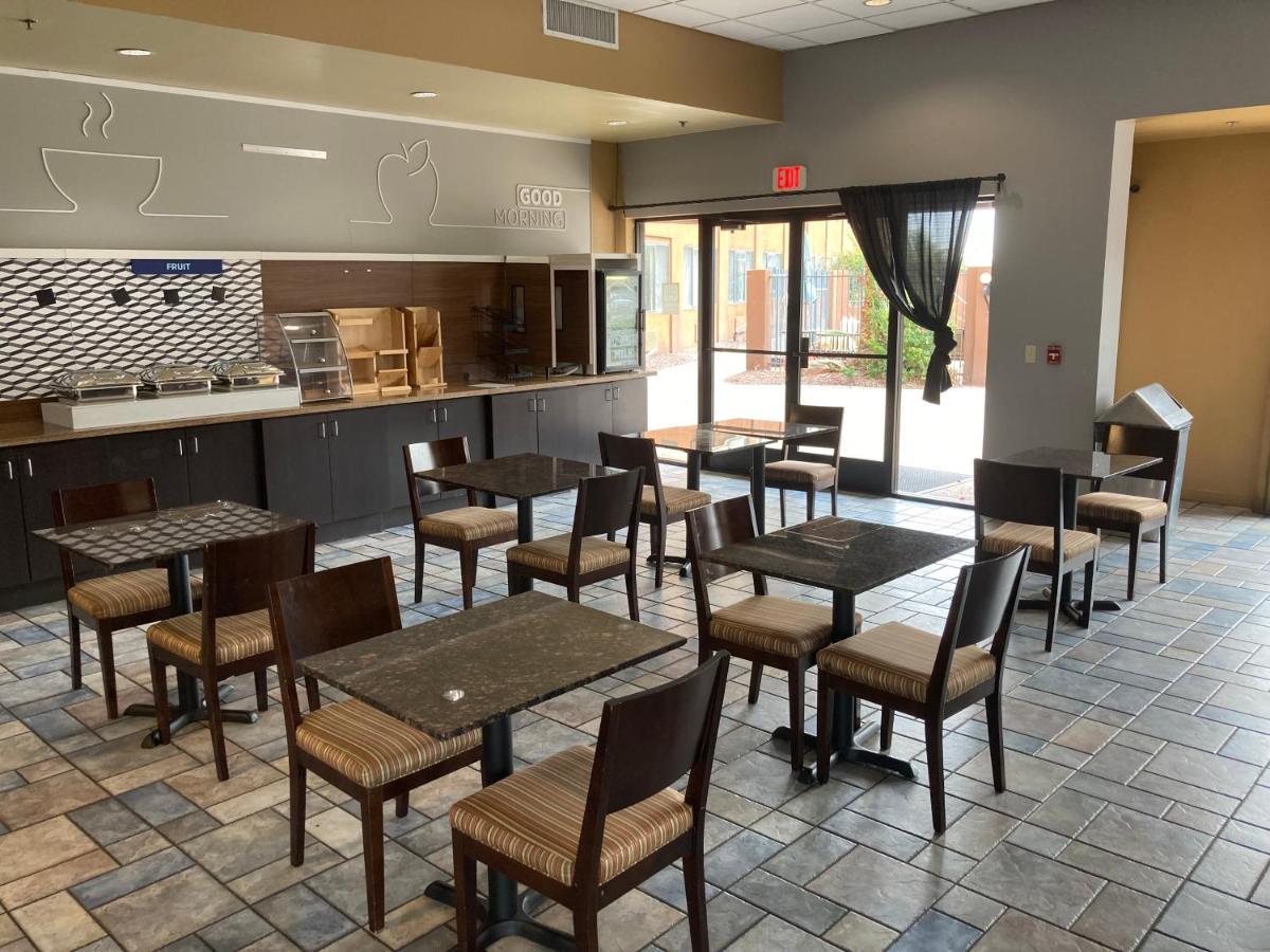 Fairfield By Marriott Inn & Suites Phoenix South Mountain Area Екстериор снимка