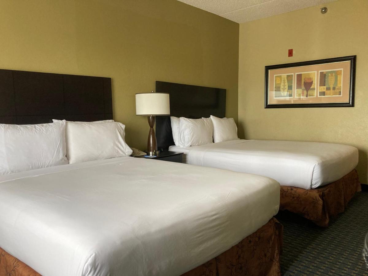 Fairfield By Marriott Inn & Suites Phoenix South Mountain Area Екстериор снимка